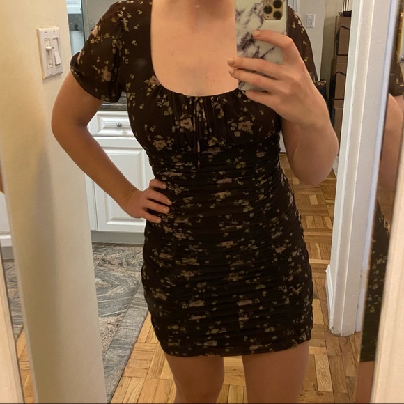 Brown Floral Ruched Mini Dress - Picture 2 of 5